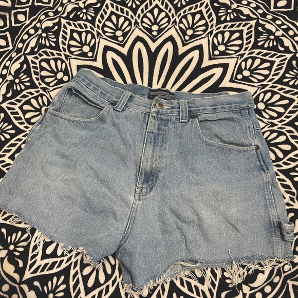 BILLABONG BOARD SHORTS - Picture 1 of 2